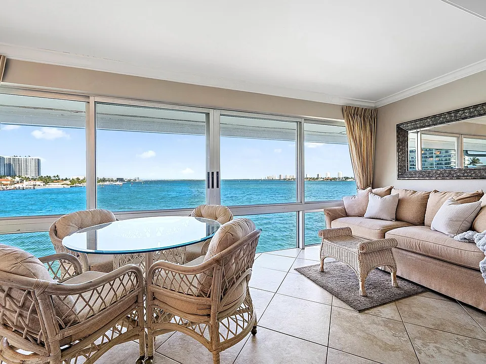 400 Wilma Cir #309