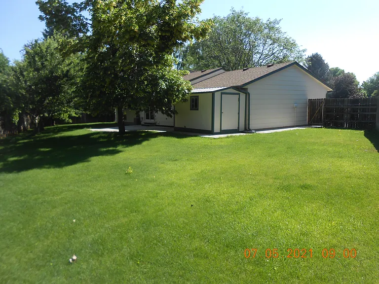 418 Chukar Ct — Photo 9