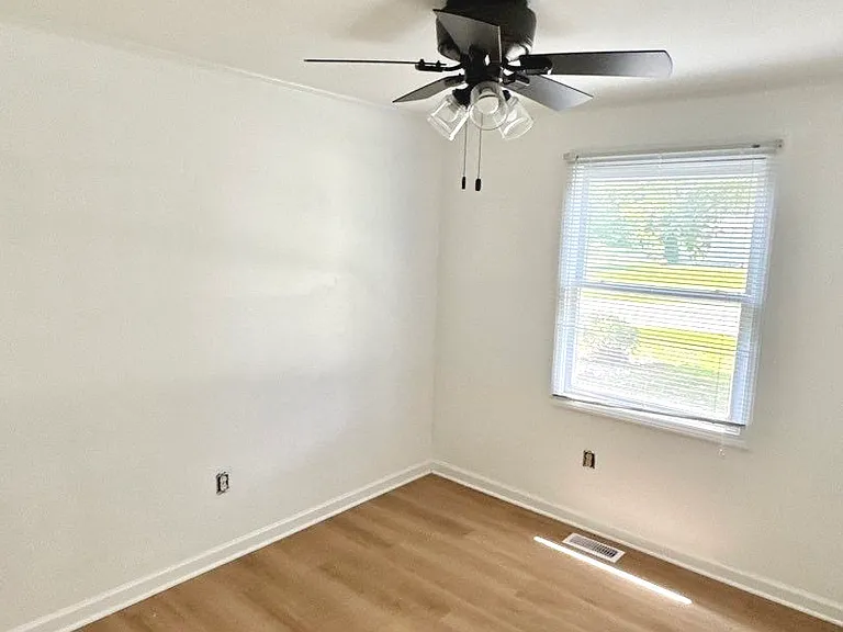 3706 Buchanan Rd — Photo 12