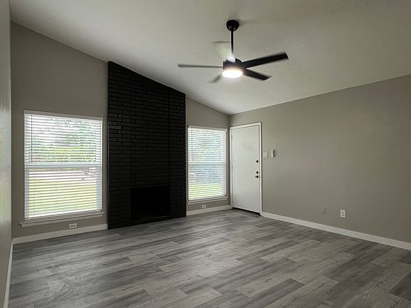 4th image of 10510 Little Pebble Dr #B