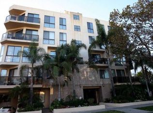 121 S Canon Dr UNIT 203, Beverly Hills, CA 90212