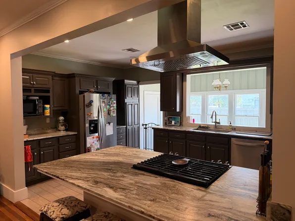 110 S Saint John St, Carencro, LA 70520