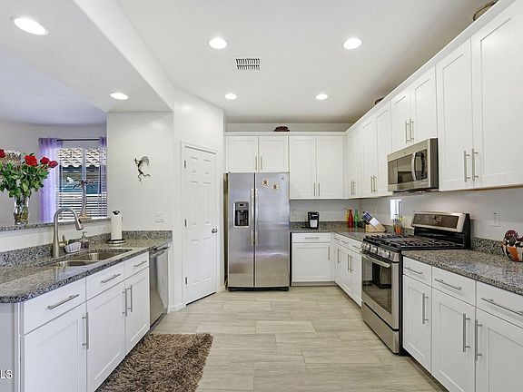 3rd image of 20839 W Elm Way
