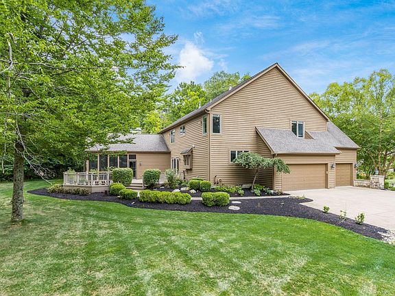 3rd image of 4556 Satterton Cir