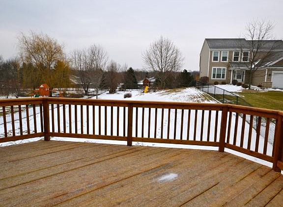 2nd image of 4108 Oakbrooke Curv