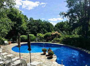 207 Stagecoach Rd, Waitsfield, VT 05673