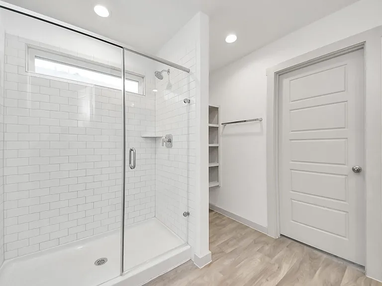 7803 Golden Rubia Ln — Photo 24