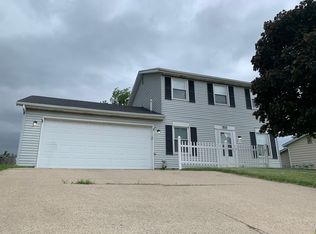 905 Aurora Knoll Ln, Fort Wayne, IN 46825