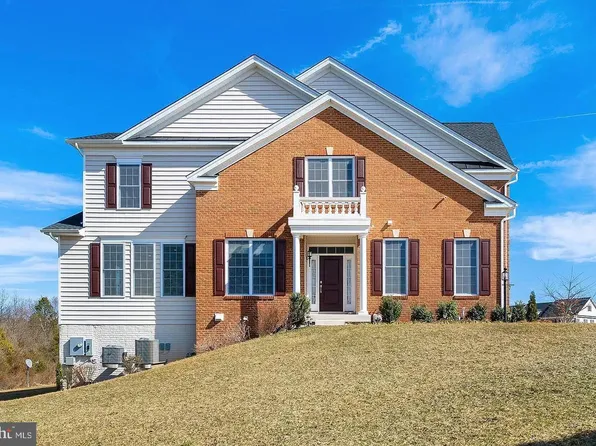 43168 Hattontown Woods Ter, Ashburn, VA 20148