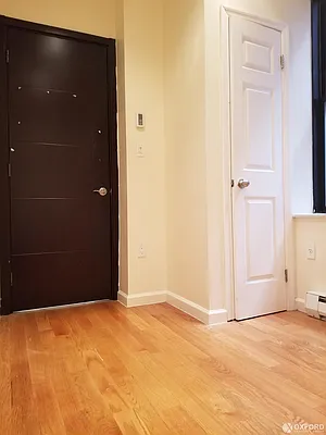 Rented by Oxford Property Group | media 42