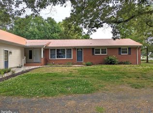 8415 Hearns Pond Rd, Seaford, DE 19973