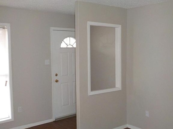 3rd image of 3472 Meier Dr