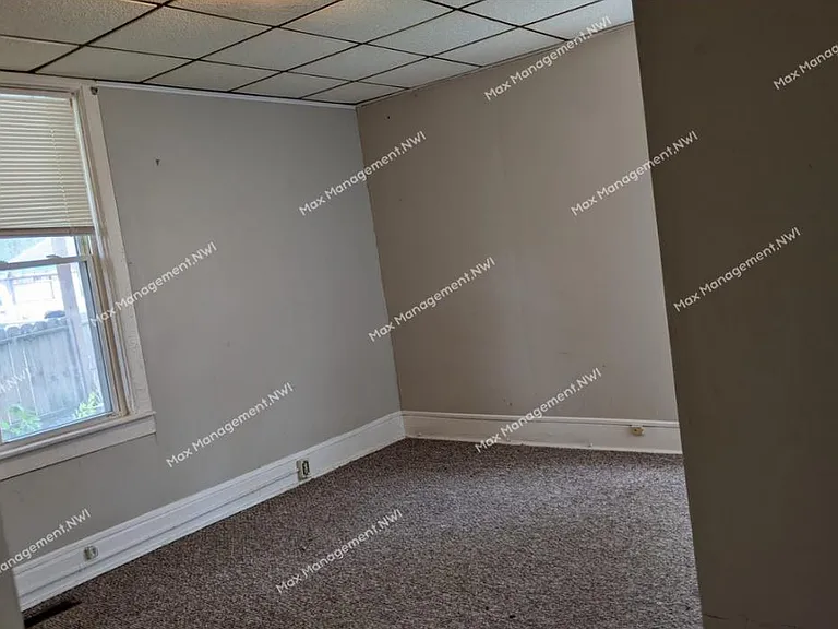 7321 Madison St — Photo 6