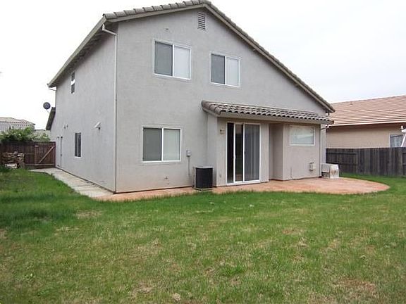 4th image of 1444 Walden Dr