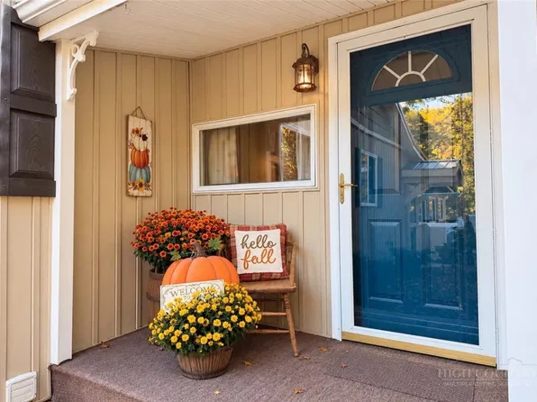71 Lakewood Lane, Sparta, NC 28675