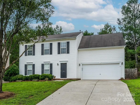 7231 Trifecta Ct, Harrisburg, NC 28075