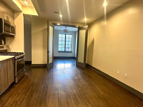 3rd image of 1485 Gates Ave #2F