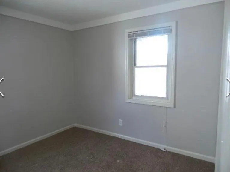 1821 Anne Ave — Photo 10