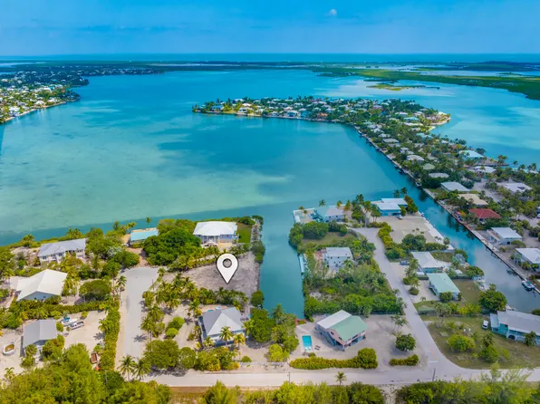 16770 Cypress Rd, Sugarloaf Key, FL 33042