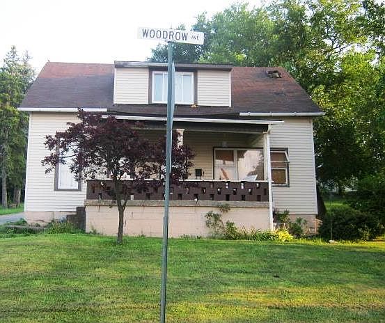 1st image of 107 Woodrow Ave