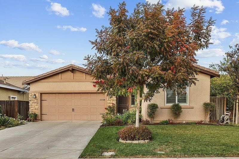 1st image of 1429 Santona St