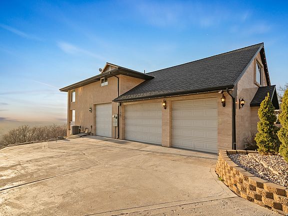 3rd image of 5758 S Wasatch Blvd