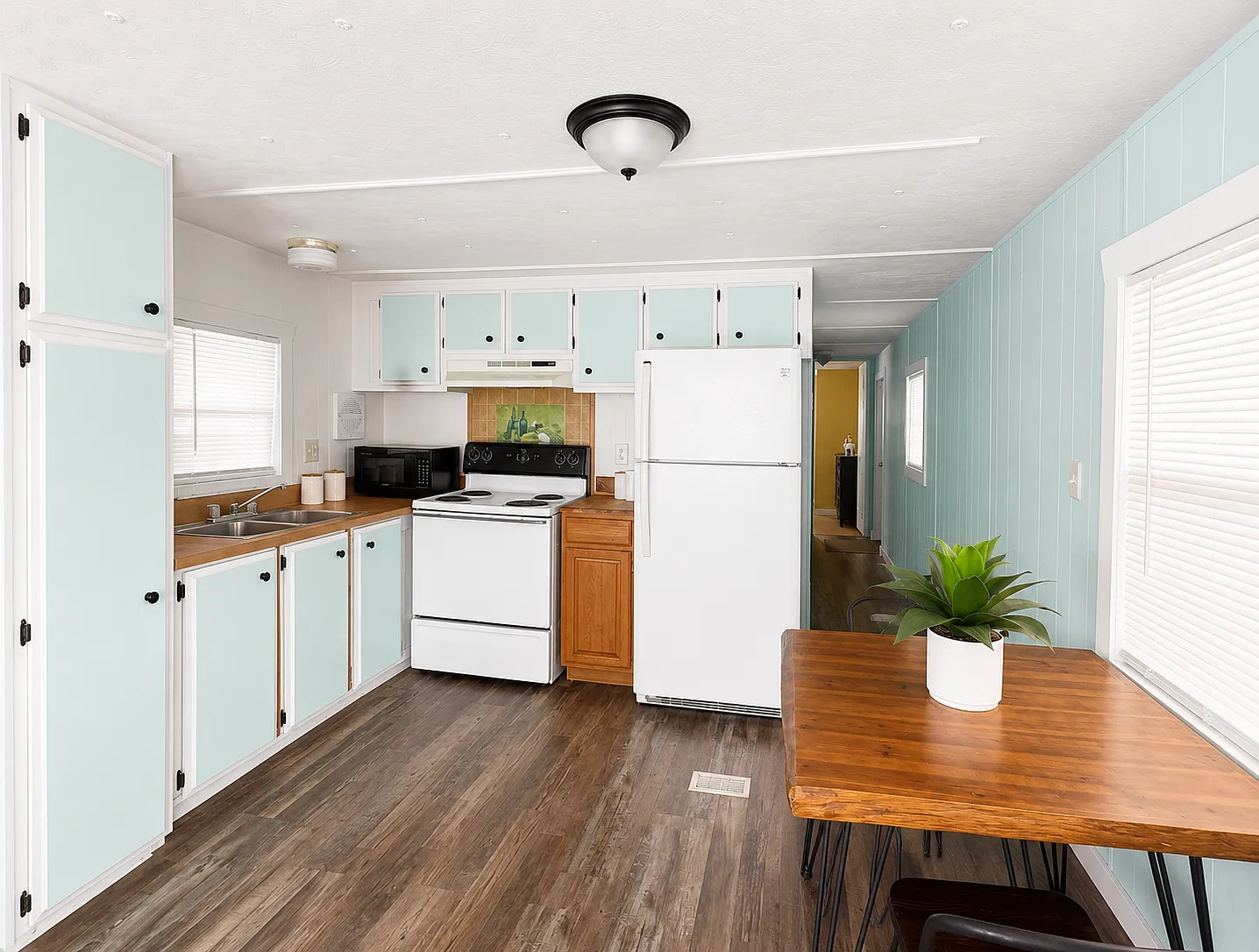 7417 Fast Ln — Photo 4