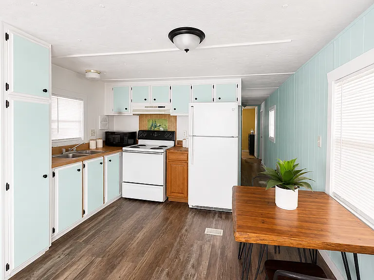 7417 Fast Ln — Photo 4