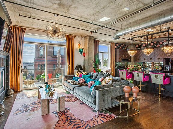 5th image of 3201 N Shoshone St #201