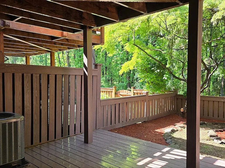3906 Valley Ridge Dr — Photo 56