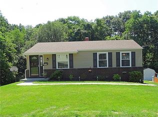 5249 Elmwood Dr, Pittsburgh, PA 15227