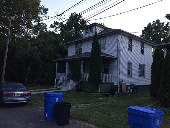2nd image of 8 Orchard Ave