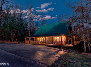 2806 Turkey Ct, Sevierville, TN 37876