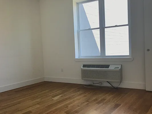 Rented by Rentopia | media 10
