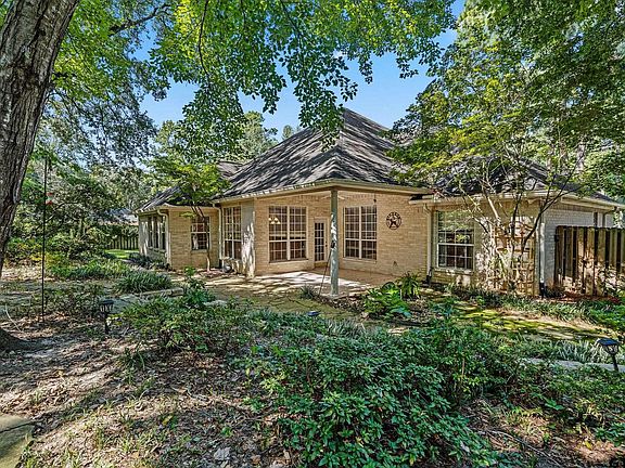 4th image of 3618 Flagstone Dr