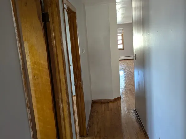 217 Seaview Avenue image 13 of 14