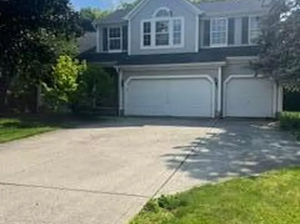 4753 Glencross Ct, Grove City, OH 43123