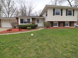 464 Springfield St, Park Forest, IL 60466