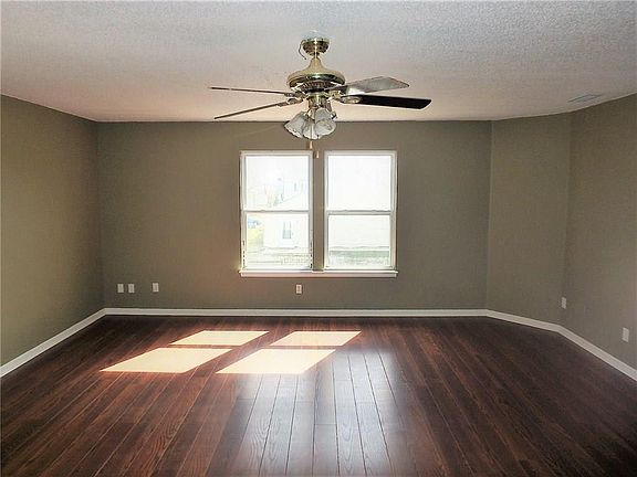 5th image of 2237 Westmere Dr