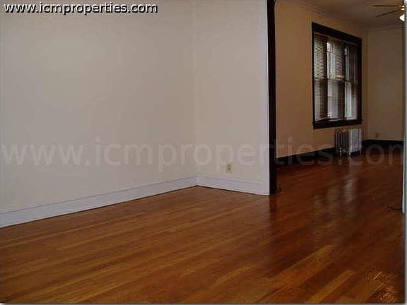 3rd image of 3929 N Keeler Ave #1A