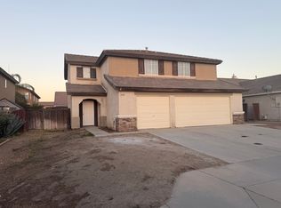 1530 Apple Blossom Way, Hemet, CA 92545