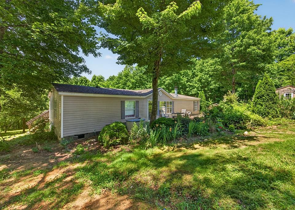1st image of 40460 Indian Creek Trl