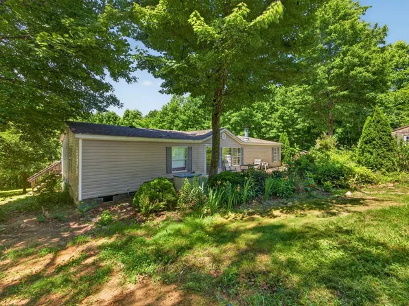 40460 Indian Creek Trl, Crawford, TN 38554