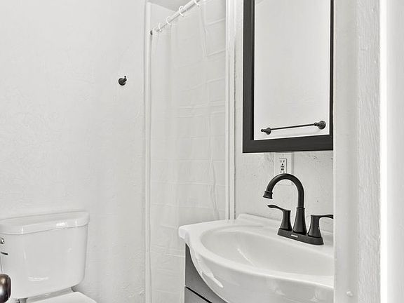 2nd image of 200-212 3rd St #10344686