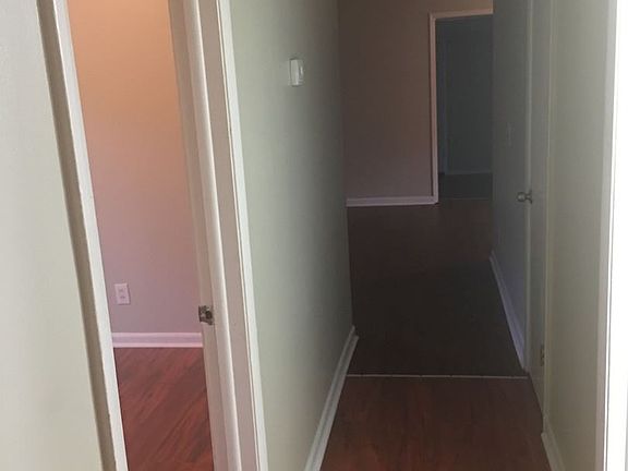 4th image of 4221 Sabine Dr