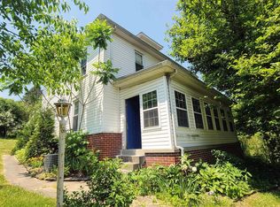 301 Hampton Rd, Fairmont, WV 26554