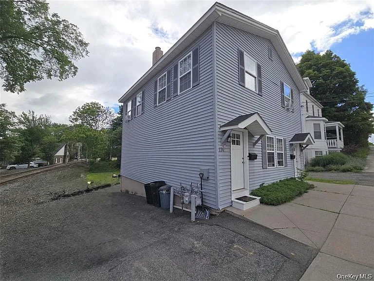 174 Clinton St — Photo 16