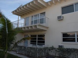 114 Cascade Ln APT 2, Palm Beach Shores, FL 33404