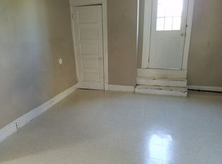 3621 W Broadway #2, Louisville, KY 40211