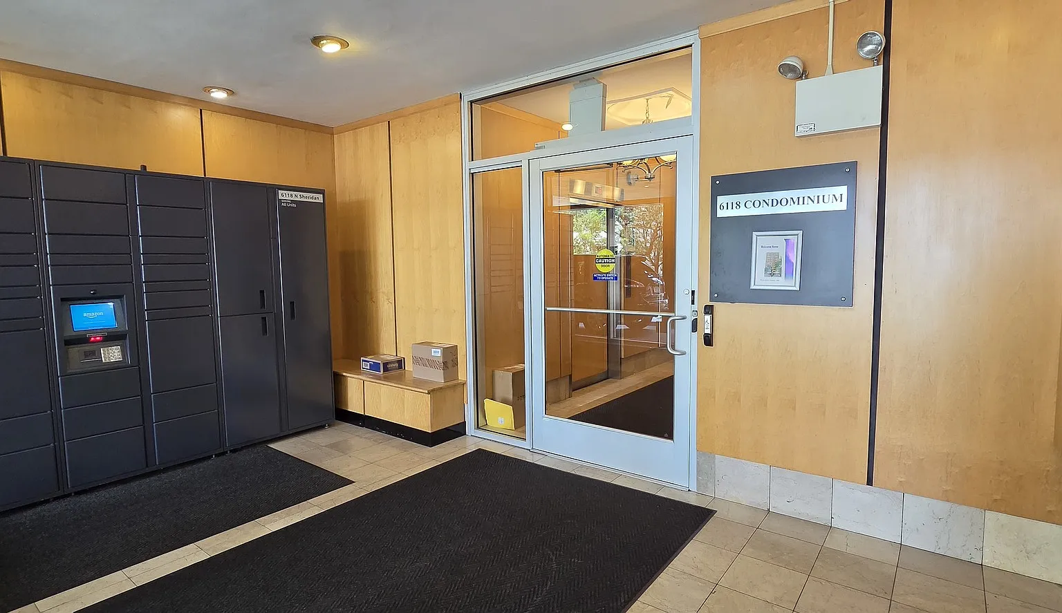6118 N Sheridan Rd — Photo 3